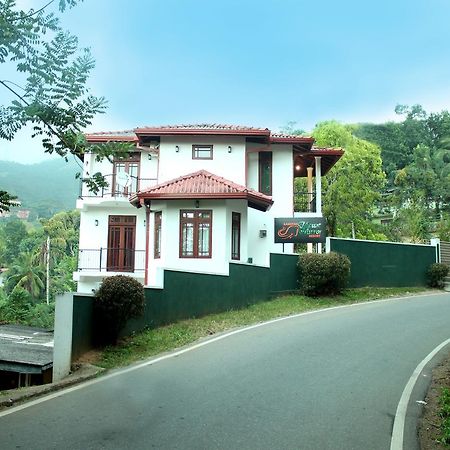 Mount Mirror Resort Kandy Exterior foto