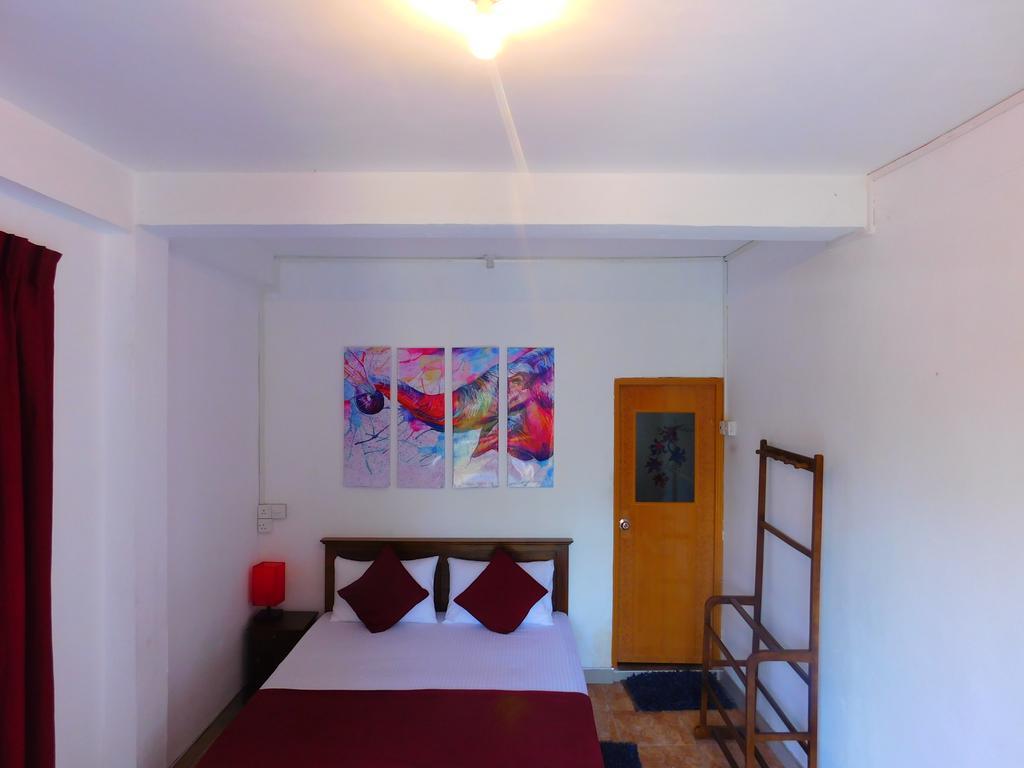 Mount Mirror Resort Kandy Exterior foto