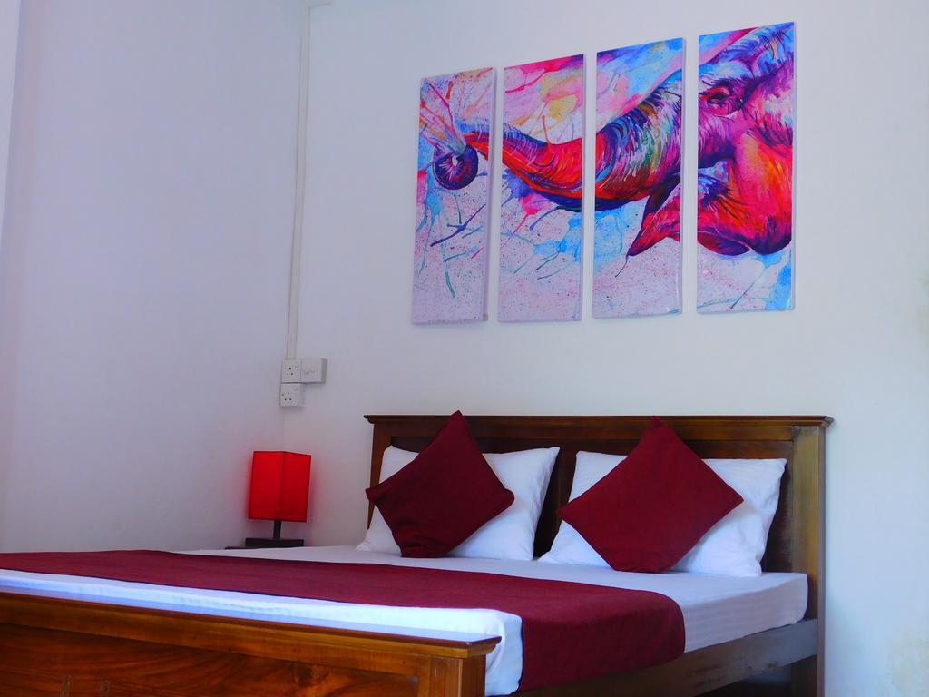 Mount Mirror Resort Kandy Exterior foto