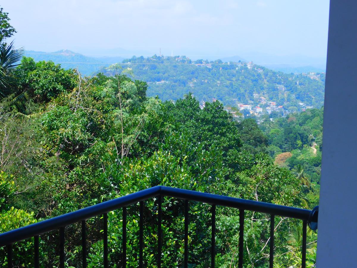 Mount Mirror Resort Kandy Exterior foto